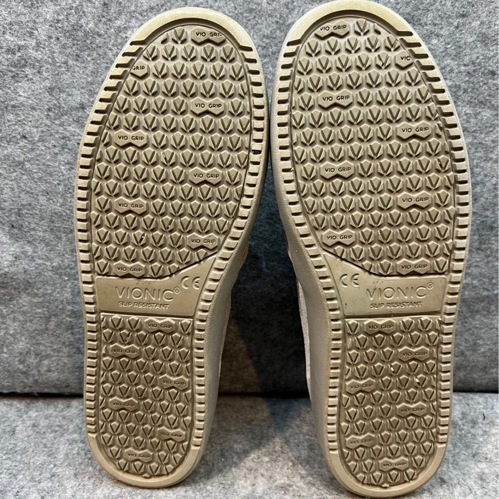 Vionic Slip On Suede Sneakers Camo‎ Print Casual Comfort Shoes Women's Size 9